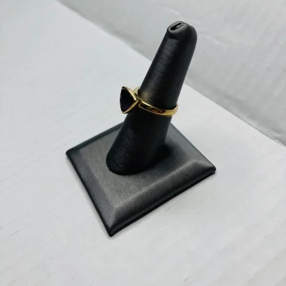 ⛔️SOLD⛔️Signed 14K FP Trillion-Cut Amethyst Triangle Ring Size 7 - Picture 5 of 10